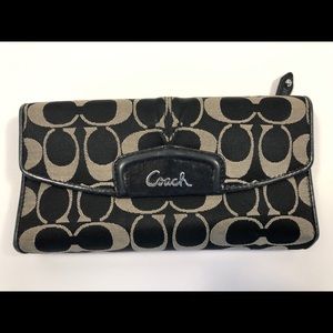 Coach Tri-fold Wallet